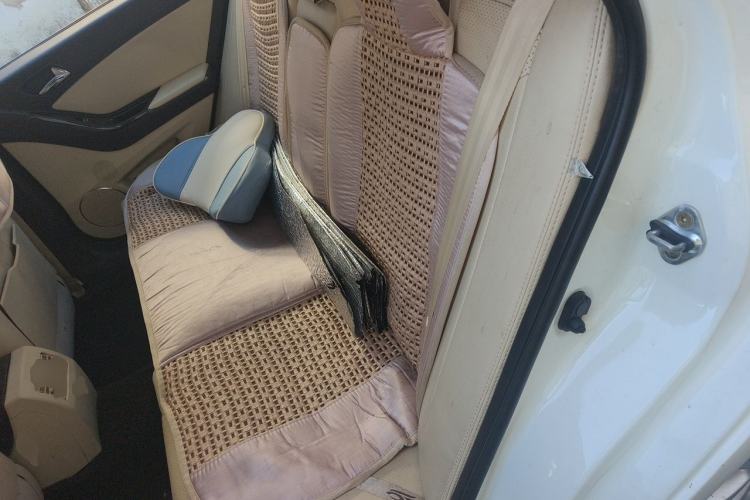 Used BYD Sirui 2013 1.5TID Automatic Prestige Model Left Rear Seat