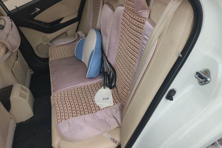 Used BYD Sirui 2013 1.5TID Automatic Prestige Model Left Rear Seat