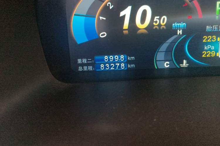 Used BYD Sirui 2013 1.5TID Automatic Prestige Model Odometer Close Up