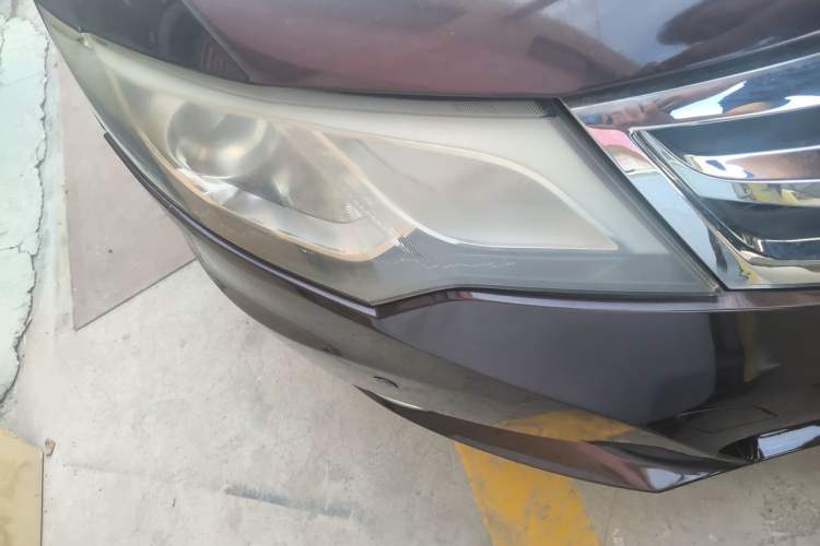 Used BYD Sirui 2013 1.5TID Automatic Prestige Model Right Front Headlight