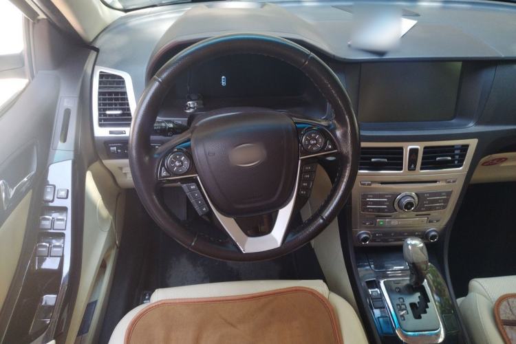 Used BYD Sirui 2013 1.5TID Automatic Prestige Model Steering Wheel