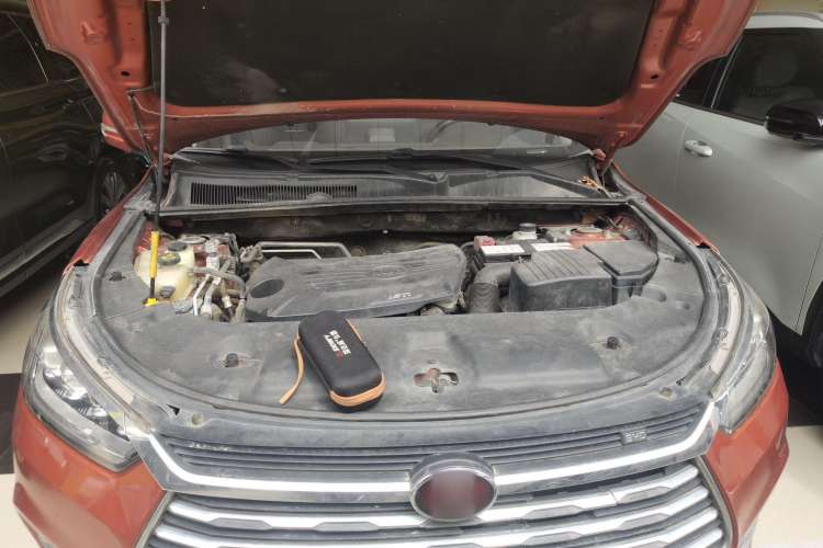 Used BYD Song 2019 1.5TI Automatic Smart Connect Luxe Version Engine Bay
