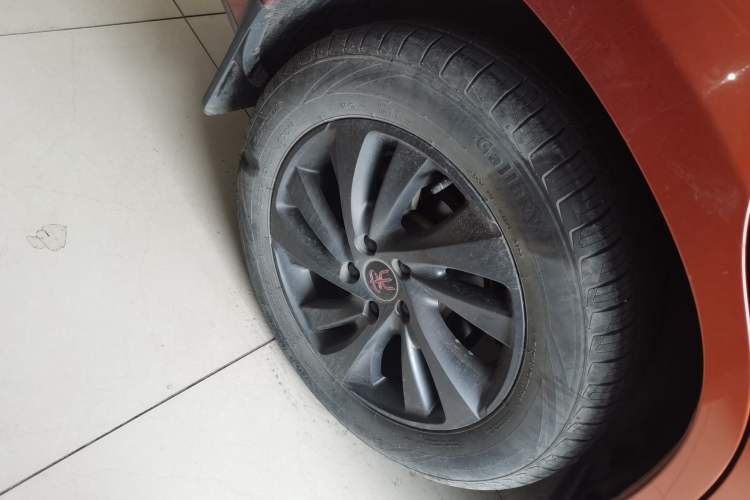 Used BYD Song 2019 1.5TI Automatic Smart Connect Luxe Version Exterior 8