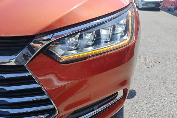 Used BYD Song 2019 1.5TI Manual Smart Connect Enhanced Model Left Front Headlight
