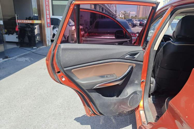 Used BYD Song 2019 1.5TI Manual Smart Connect Enhanced Model Left Rear Door Interior
