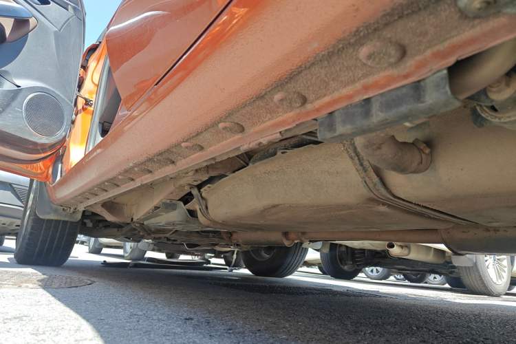 Used BYD Song 2019 1.5TI Manual Smart Connect Enhanced Model Left Side Sill