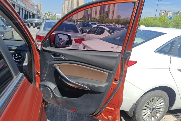 Used BYD Song 2019 1.5TI Manual Smart Connect Enhanced Model Right Front Door Interior