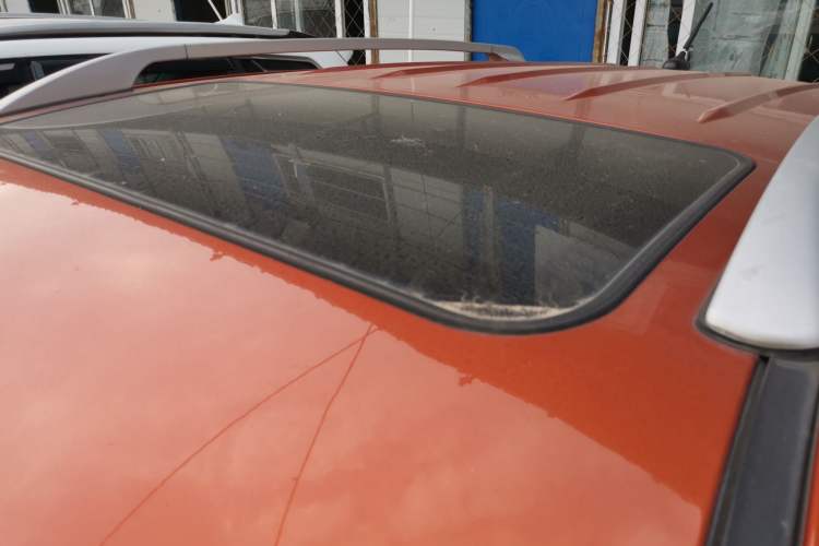 Used BYD Song 2016 GaiShi Edition 1.5TID Automatic Elite Model Roof
