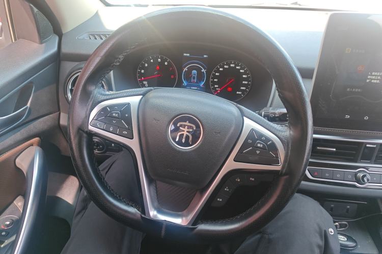 Used BYD Song 2019 1.5TI Manual Smart Connect Enhanced Model Steering Wheel