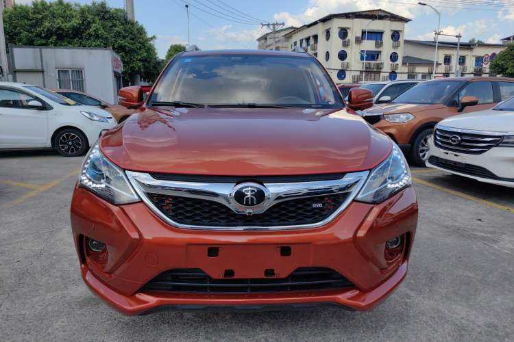 Used BYD Song 2016 GaiShi Edition 1.5TI Manual Elite Model Front