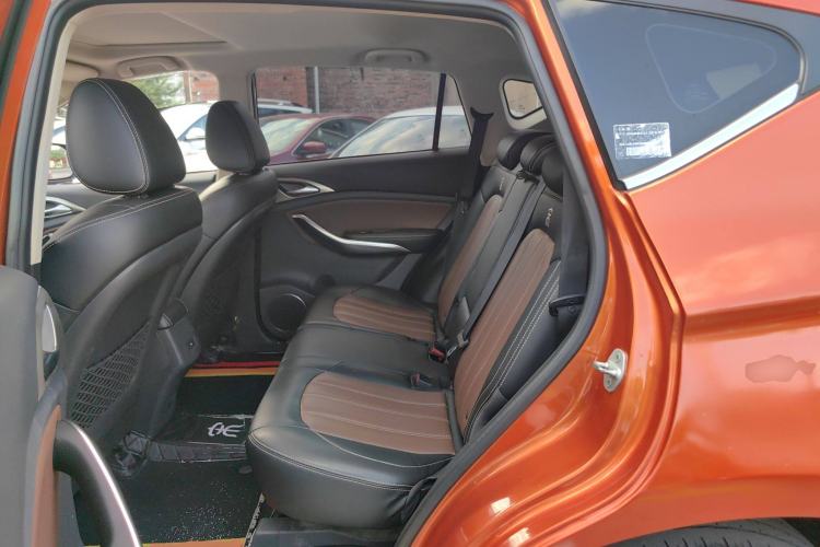 Used BYD Song 2016 GaiShi Edition 1.5TI Manual Elite Model Left Rear Seat