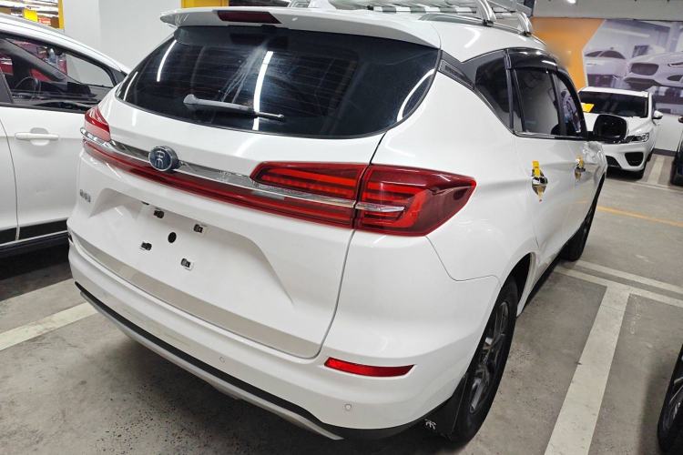 Used BYD Song 2021 Classic Edition 1.5T Automatic Elite Model Exterior 5
