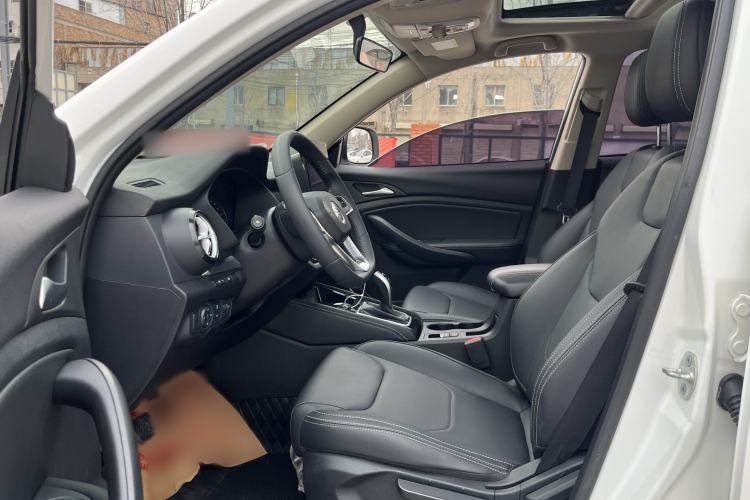 Used BYD Song 2021 Classic Edition 1.5T Automatic Elite Model Interior 7