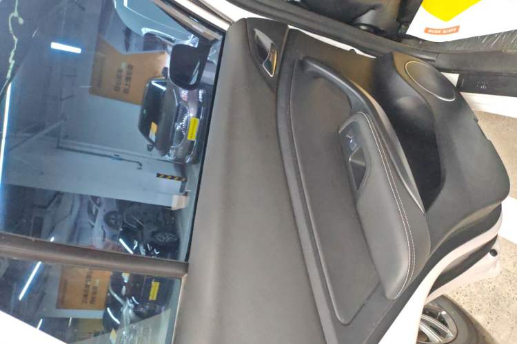 Used BYD Song 2021 Classic Edition 1.5T Automatic Elite Model Interior 8