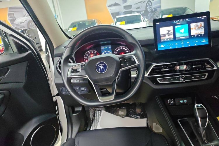 Used BYD Song 2021 Classic Edition 1.5T Automatic Elite Model Steering Wheel