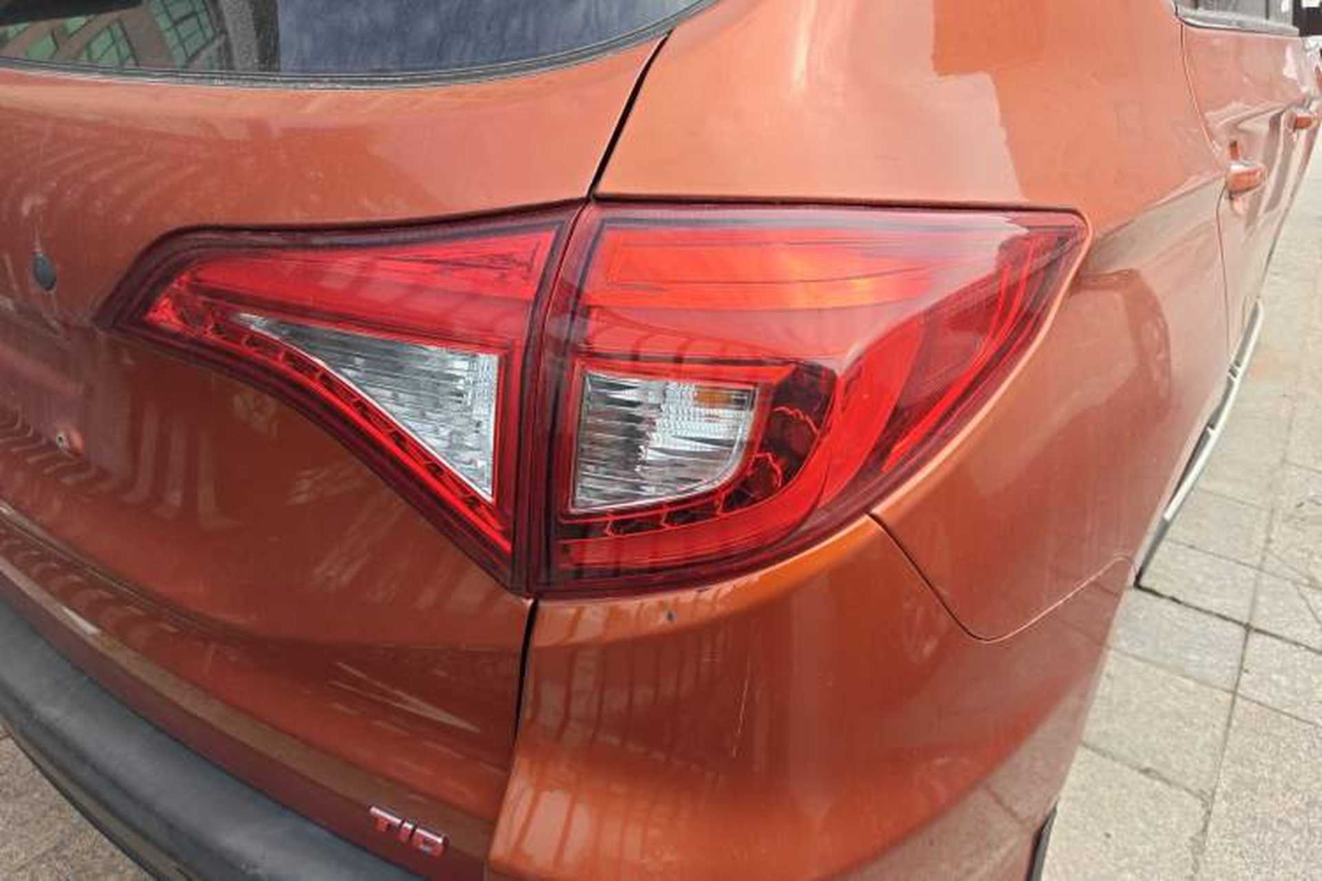Used BYD Song 2018 1.5TID Automatic Smart Connect Prestige Model Right Rear Taillight
