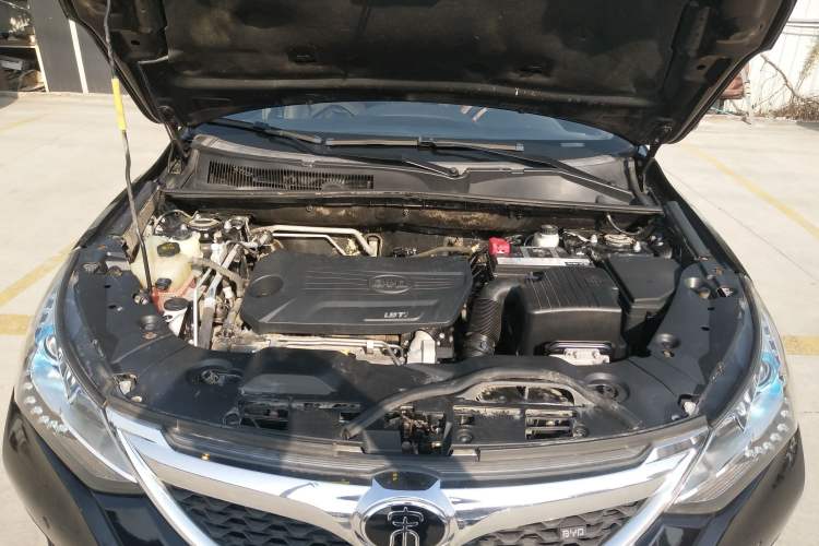 Used BYD Song 2016 GaiShi Edition 1.5TID Automatic Elite Model Engine Bay