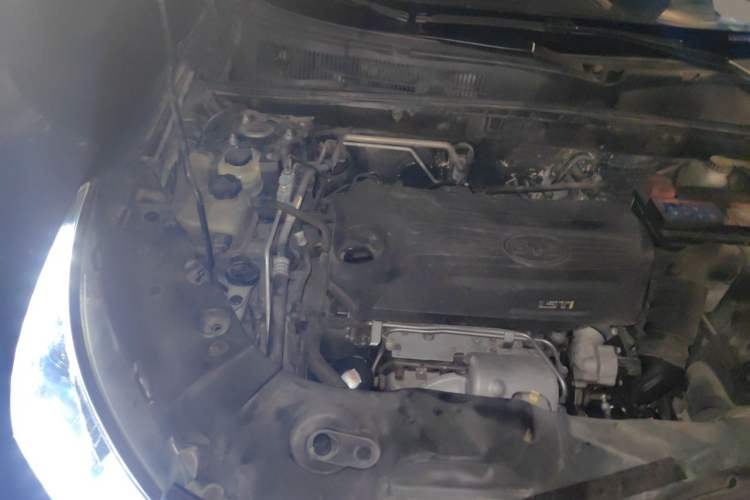 Used BYD Song 2016 GaiShi Edition 1.5TI Manual Elite Model Engine Bay Right