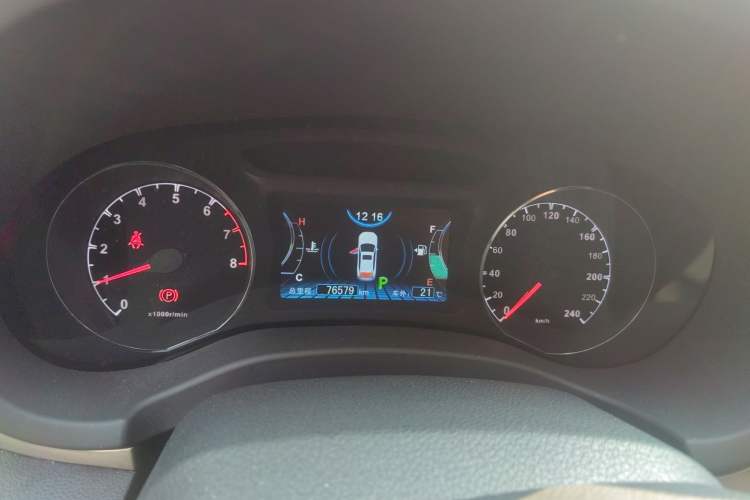 Used BYD Song 2016 Gaishi Edition 1.5TID Automatic Luxury Model Instrument Cluster