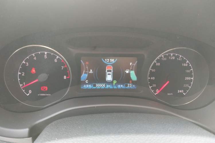 Used BYD Song 2016 GaiShi Edition 1.5TID Automatic Elite Model Instrument Cluster