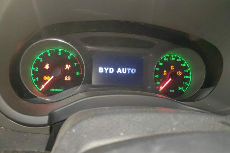 Used BYD Song 2016 GaiShi Edition 1.5TI Manual Elite Model Instrument Cluster