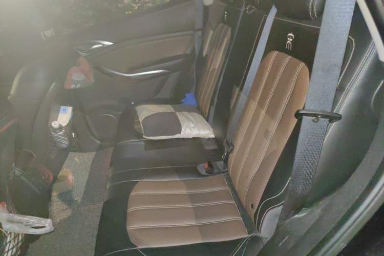 Used BYD Song 2016 GaiShi Edition 1.5TI Manual Elite Model Left Rear Seat