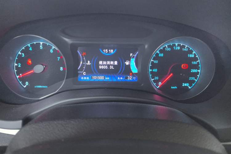 Used BYD Song 2016 1.5TI Manual Luxury Model Odometer Close Up