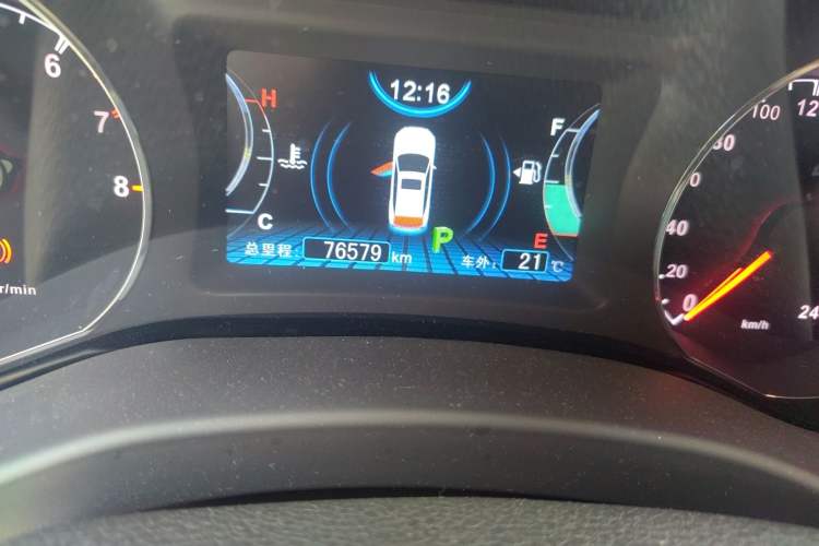 Used BYD Song 2016 Gaishi Edition 1.5TID Automatic Luxury Model Odometer Close Up