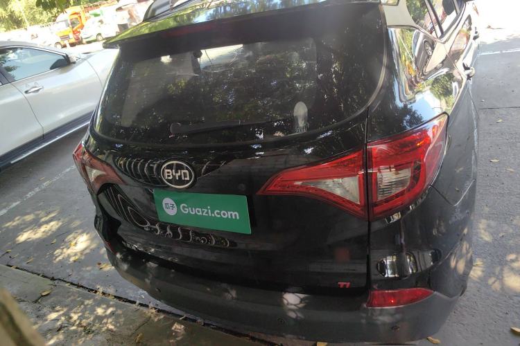 Used BYD Song 2016 GaiShi Edition 1.5TI Manual Elite Model Rear