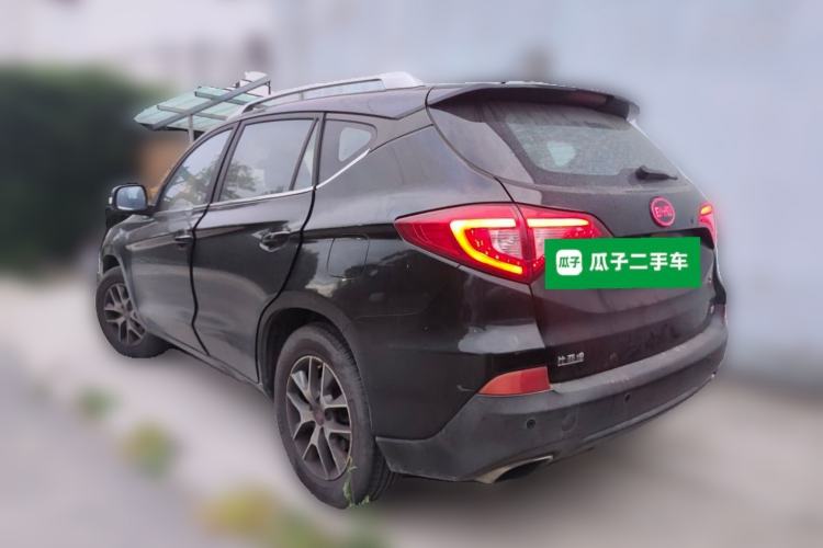 Used BYD Song 2016 GaiShi Edition 1.5TI Manual Elite Model Rear Left 45 Deg