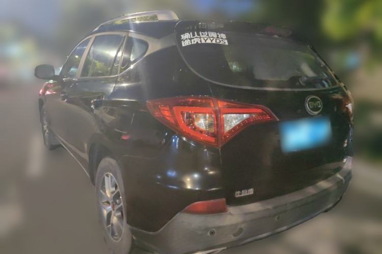 Used BYD Song 2016 GaiShi Edition 1.5TI Manual Elite Model Rear Left 45 Deg