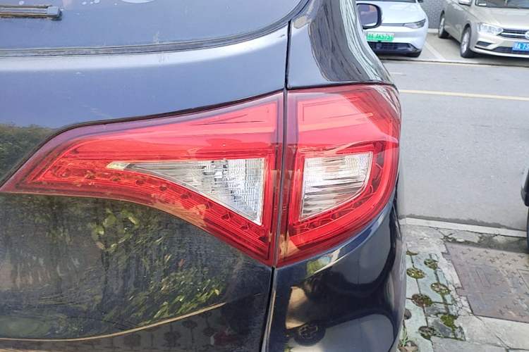 Used BYD Song 2016 GaiShi Edition 1.5TI Manual Elite Model Right Rear Taillight