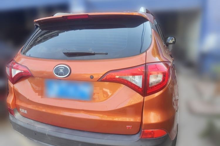 Used BYD Song 2016 1.5TI Manual Luxury Model Rear