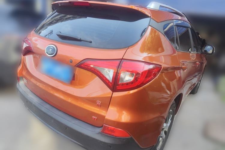 Used BYD Song 2016 1.5TI Manual Luxury Model Rear Right 45 Deg
