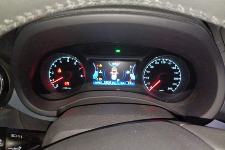 Used BYD Song 2016 2.0TID Automatic Flagship Edition Instrument Cluster