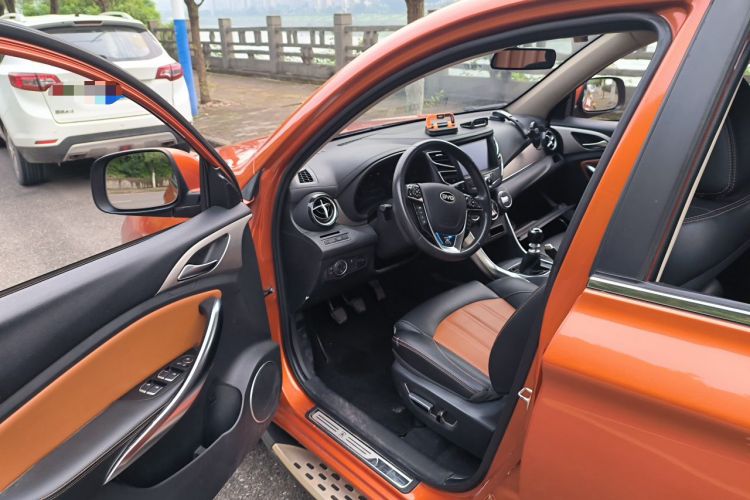 Used BYD Song 2016 1.5TI Manual Luxury Model Driver Seat