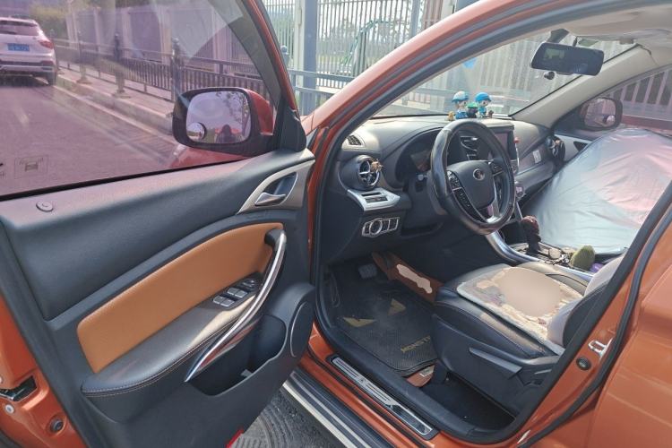 Used BYD Song 2016 GaiShi Edition 1.5TID Automatic Elite Model Driver Seat