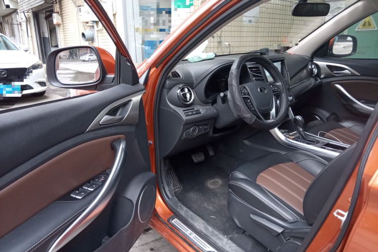 Used BYD Song 2016 GaiShi Edition 1.5TID Automatic Elite Model Driver Seat