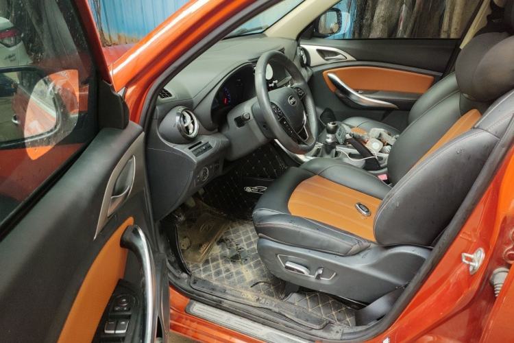 Used BYD Song 2016 1.5TI Manual Luxury Model Driver Seat