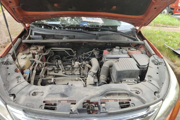 Used BYD Song 2016 1.5TI Manual Luxury Model Engine Bay