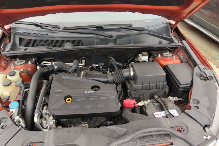 Used BYD Song 2016 2.0TID Automatic Prestige Edition Engine Bay