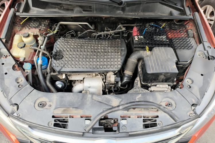 Used BYD Song 2016 1.5TI Manual Luxury Model Engine Bay