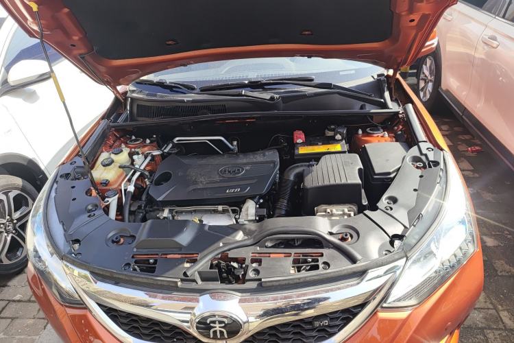 Used BYD Song 2016 GaiShi Edition 1.5TI Manual Elite Model Engine Bay