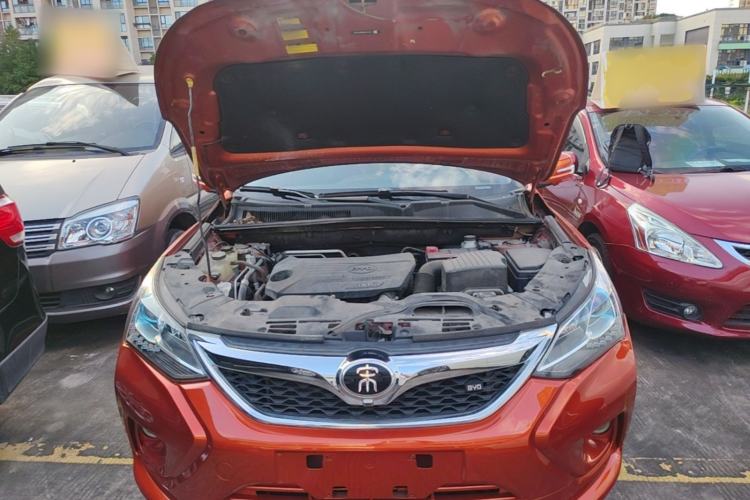 Used BYD Song 2016 GaiShi Edition 1.5TI Manual Elite Model Engine Bay