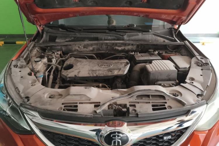 Used BYD Song 2016 1.5TI Manual Luxury Model Engine Bay