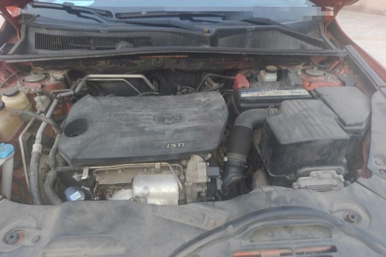Used BYD Song 2016 1.5TI Manual Luxury Model Engine Bay