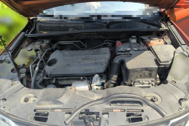 Used BYD Song 2016 GaiShi Edition 1.5TI Manual Elite Model Engine Bay