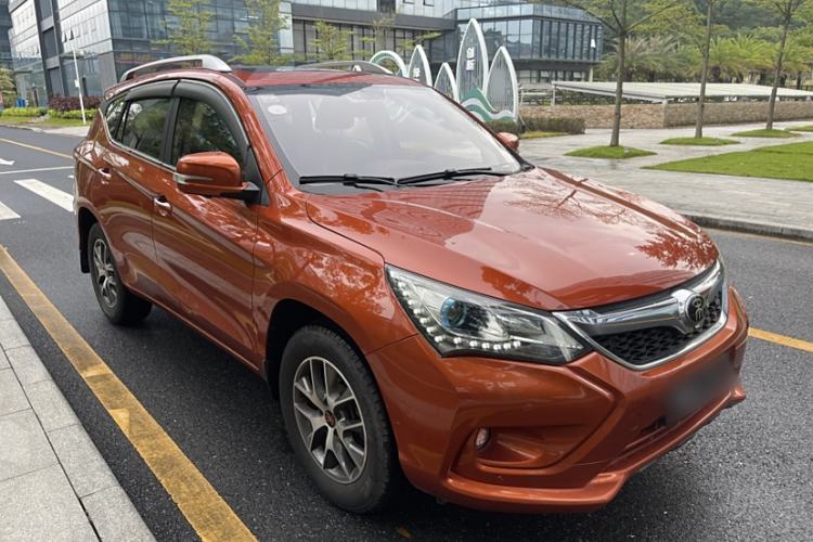 Used BYD Song 2016 GaiShi Edition 1.5TI Manual Elite Model Exterior 2