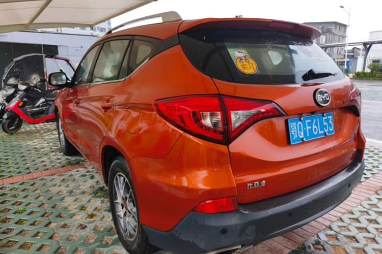Used BYD Song 2016 GaiShi Edition 1.5TID Automatic Elite Model Exterior 2