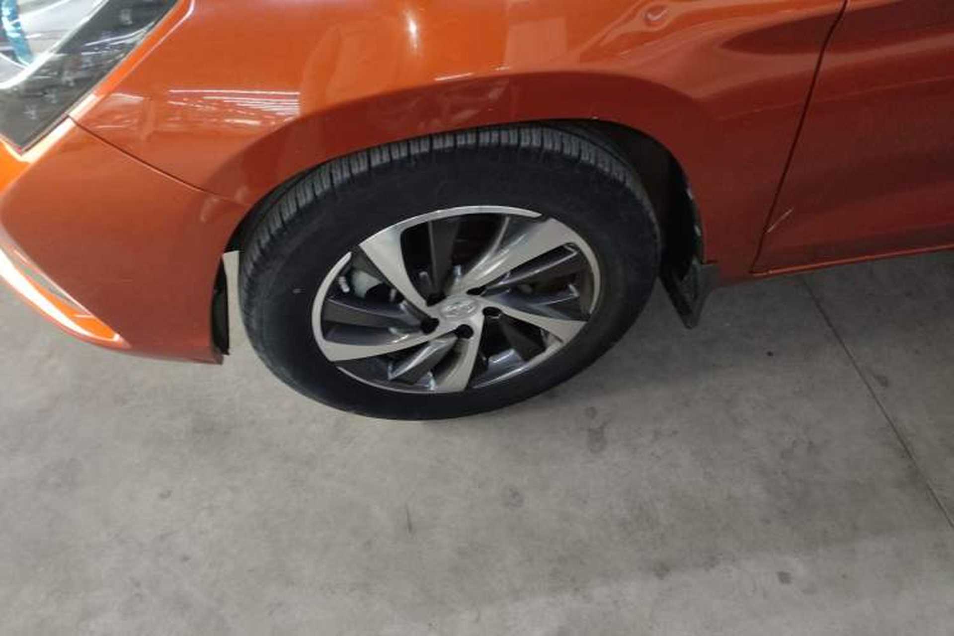 Used BYD Song 2016 2.0TID Automatic Prestige Edition Exterior 4